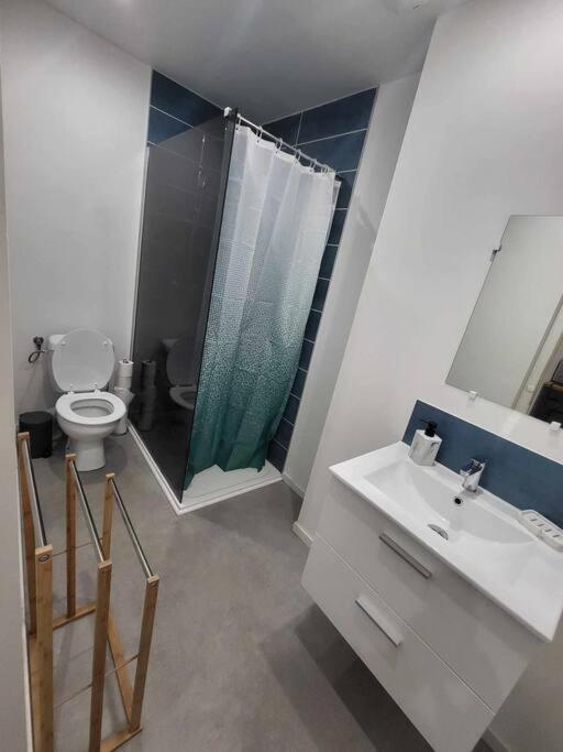 Appartement Canada 1 Валансьен Экстерьер фото