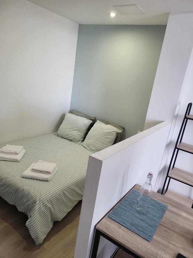 Appartement Canada 1 Валансьен Экстерьер фото